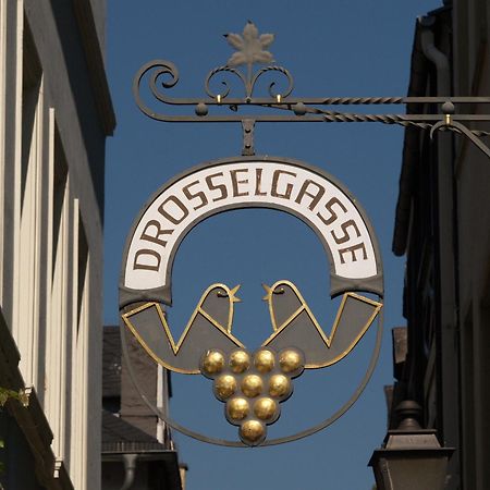 Hotel Trapp Rudesheim am Rhein Bagian luar foto