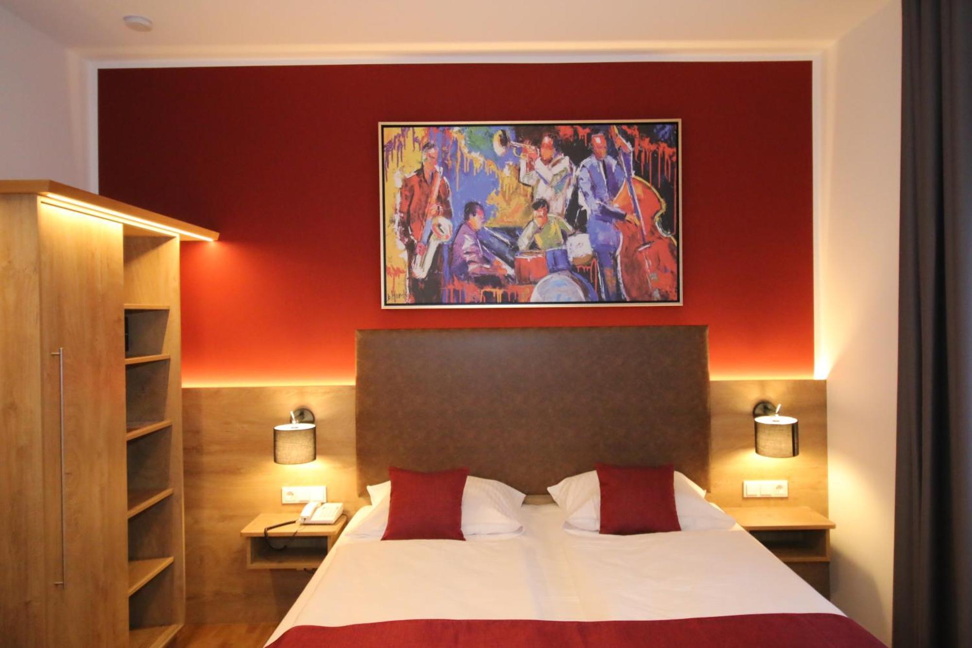 Hotel Trapp Rudesheim am Rhein Ruang foto